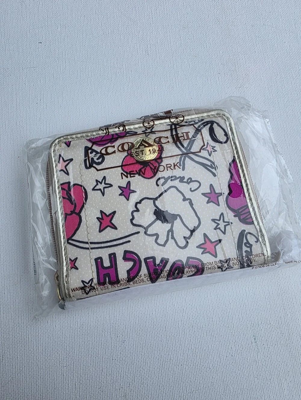 NWT Coach Kyra Poppy Zip Around Wallet Wristlet